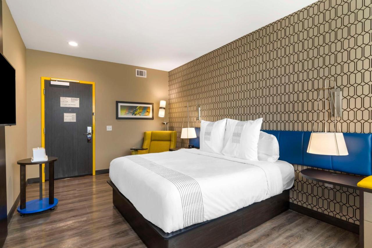 Glo Best Western Pooler - Savannah Airport Hotel Exterior photo