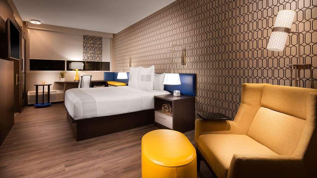 Glo Best Western Pooler - Savannah Airport Hotel Room photo