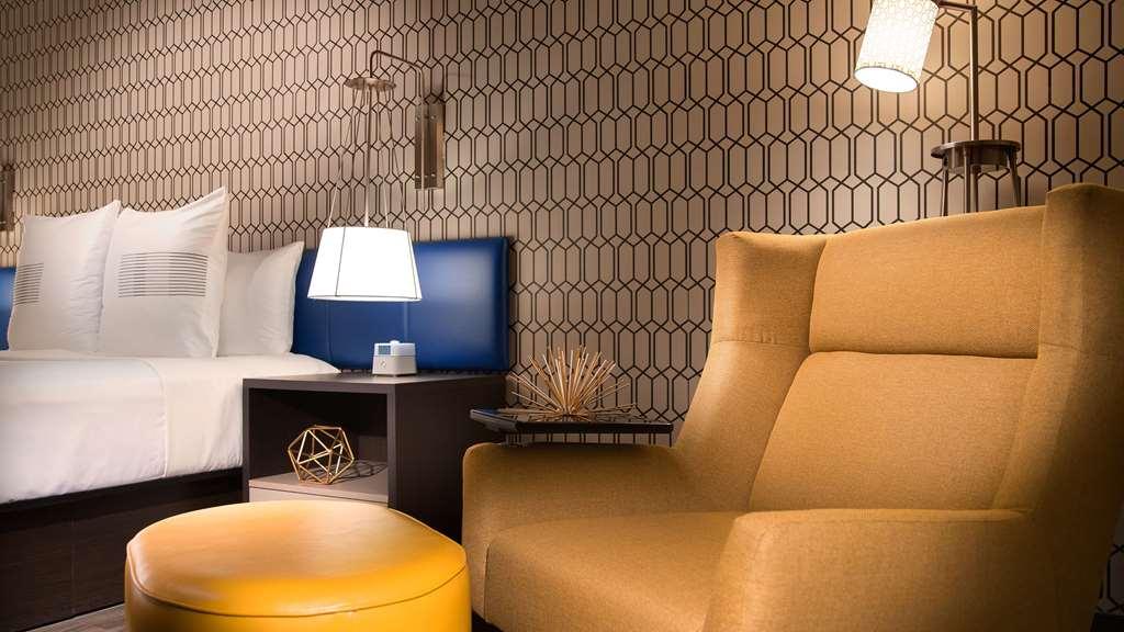 Glo Best Western Pooler - Savannah Airport Hotel Room photo
